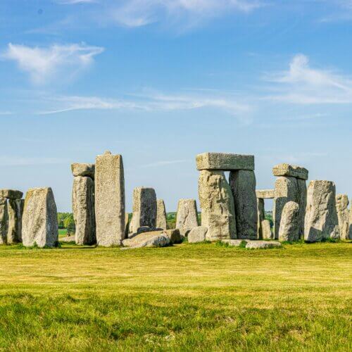 Stonehenge Tour: Cheap tour from Salisbury to the legendary Stones | Salisbury Reds