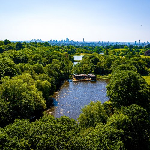 TfL 24: The ultimate budget sightseeing tour -travel from Camden Market to Big Ben and Pimlico | Transport for London